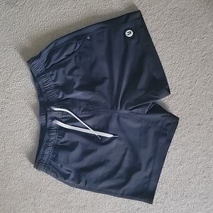 Vuori Kore Shorts Medium